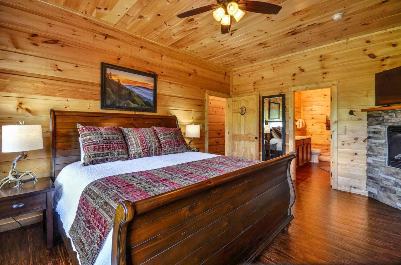 Sycamore Mansion Cabin Pittman Center Extérieur photo